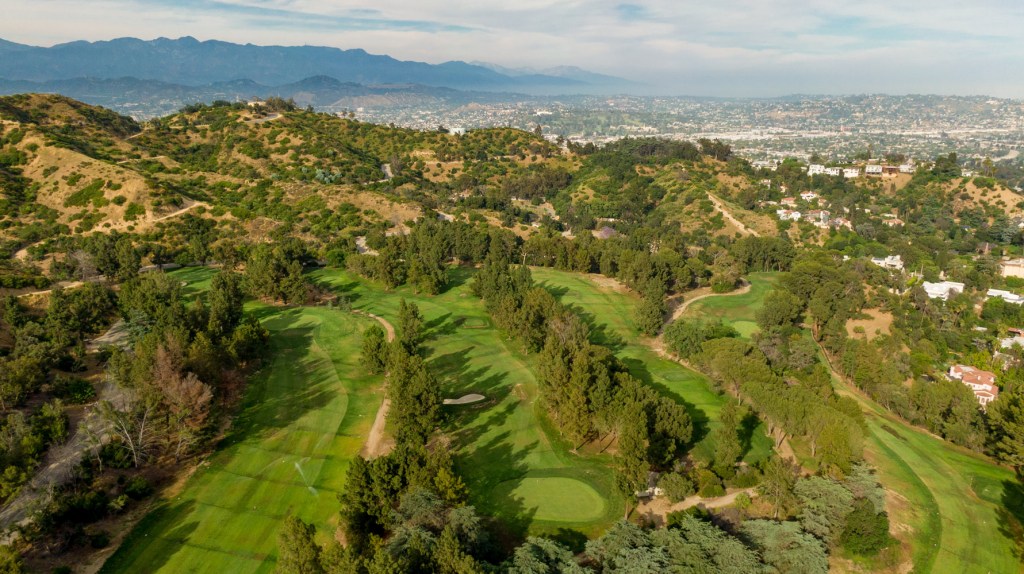 Full bird's eye view of golf course